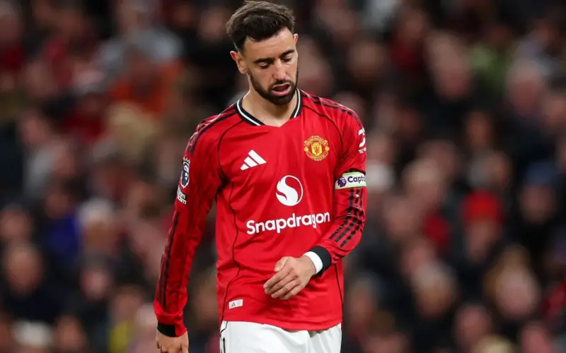 برونو فرنانديز ينتقد أداء اليونايتد ويثير الجدل: لو تحدثت سأقع في مشكلة كبيرة